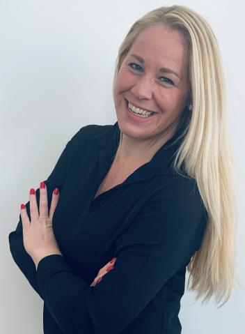 Ihre Ansprechpartnerin Frau Pamela Reiß